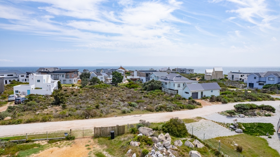 4 Bedroom Property for Sale in Pringle Bay Western Cape